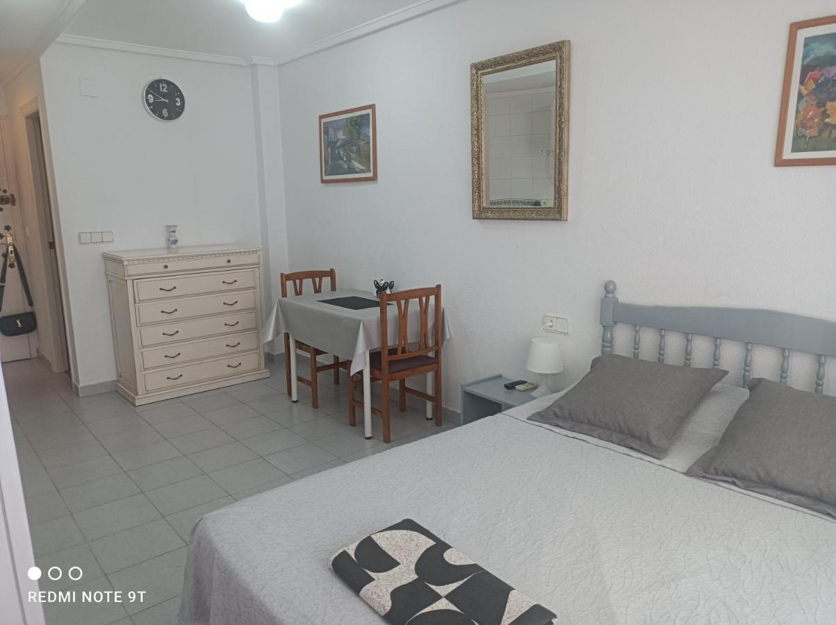 Studio Almudena Torrevieja Kültér fotó